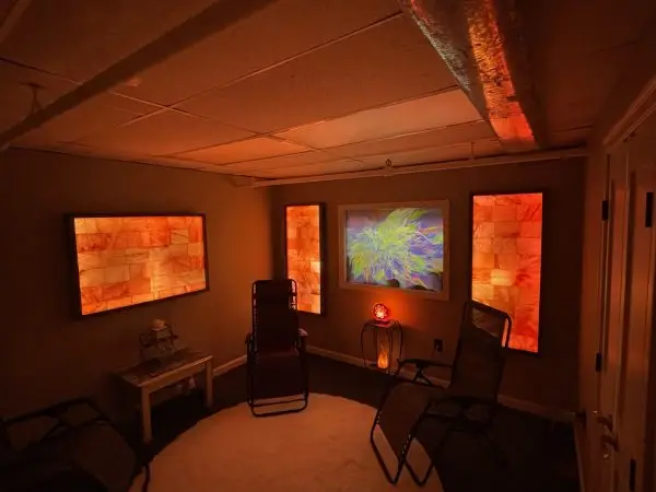 Himalayans salt cave in box
