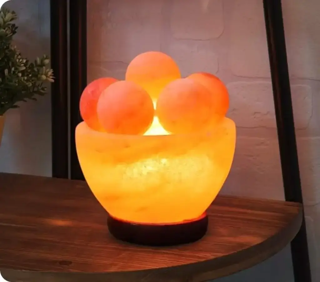 Himalayan Salt Bowl with salt balls