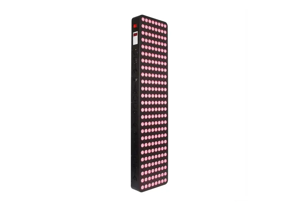 1000-watt-red-light-therapy-room-03-red-light-panel-1600x1106